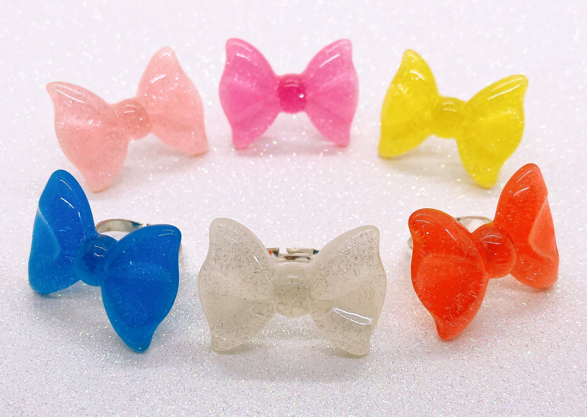 Shimmering Bow Ring (6 Colors)