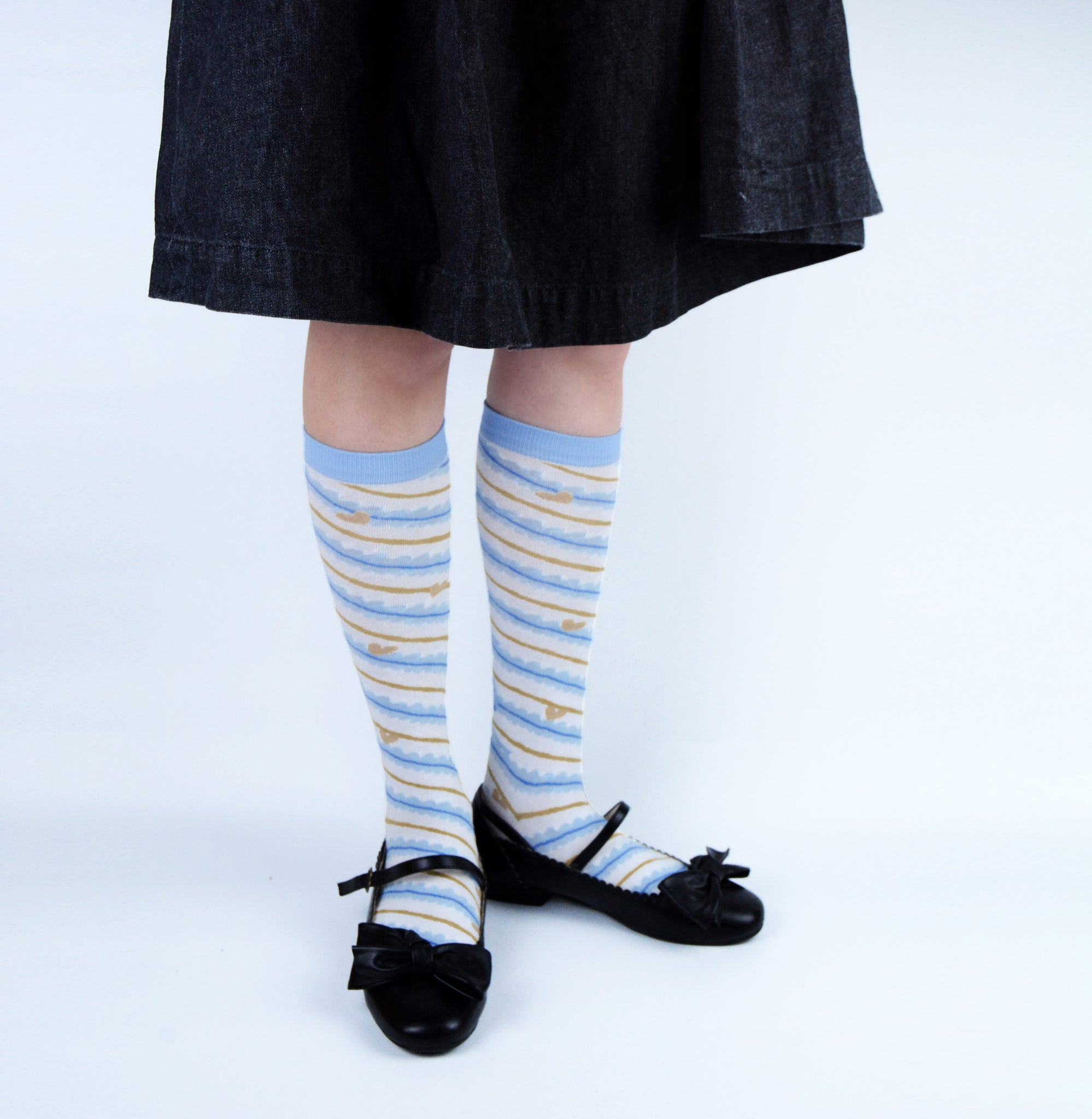 Retro Hearts Striped Socks