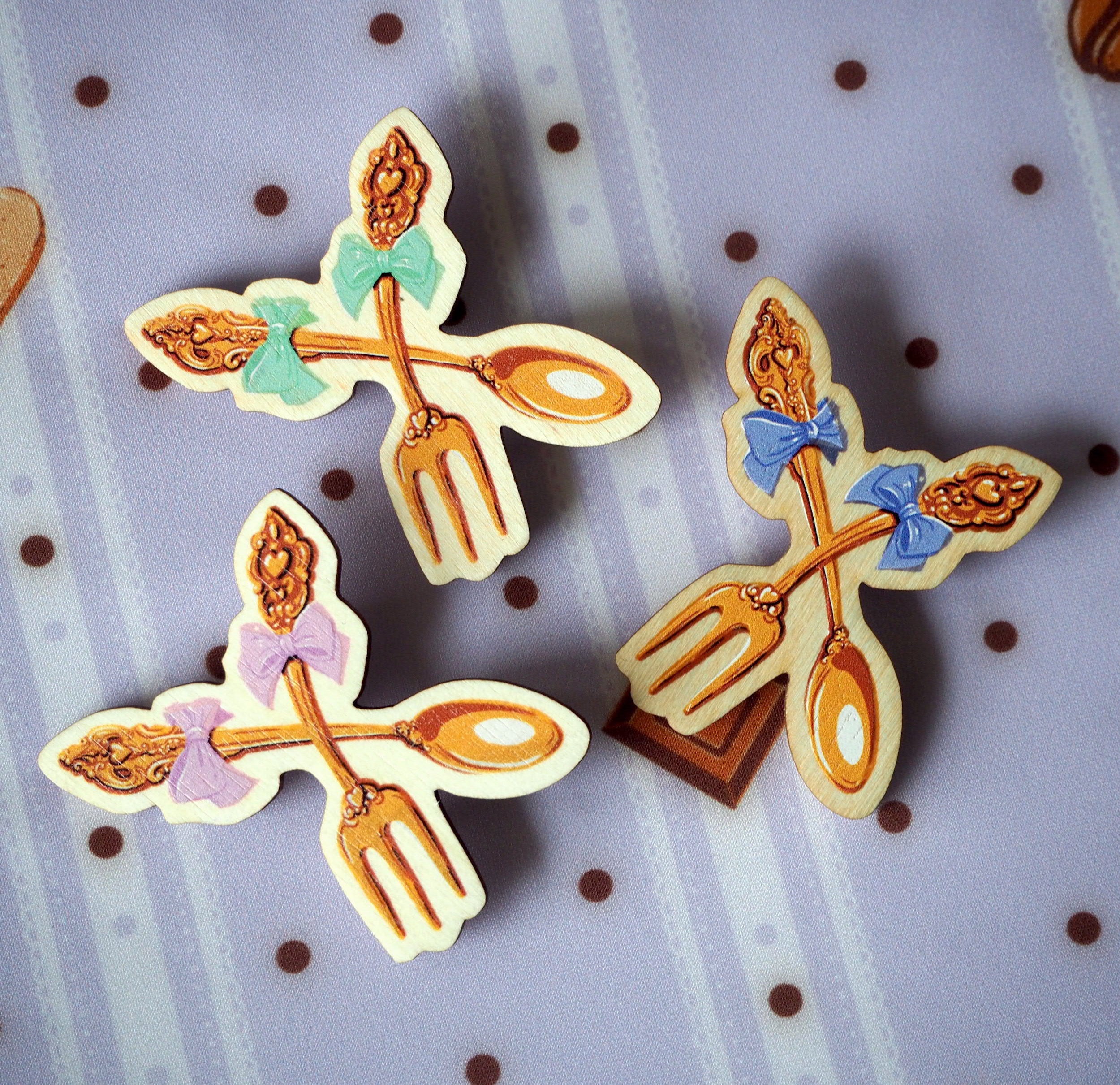 Crossed Spoon and Fork Pin (3 Colors) - Lolita Collective