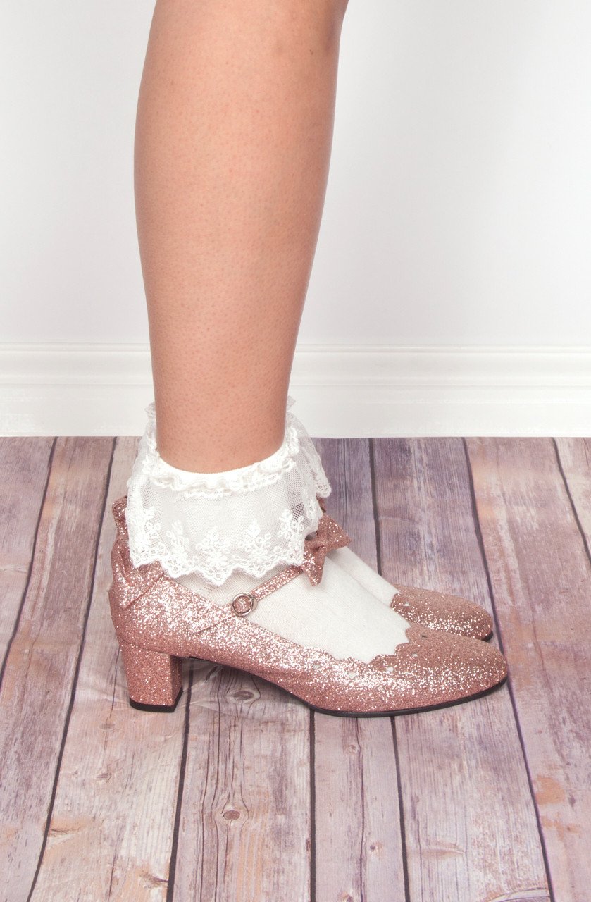 Ankle Socks with Lace in White - Lolita Collective